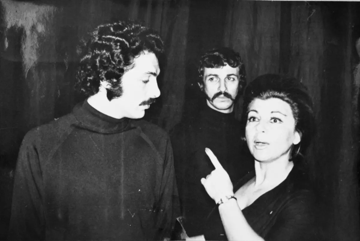 Tiyatro oyuncusu ve yönetmeni Nedret Denizhan vefat etti