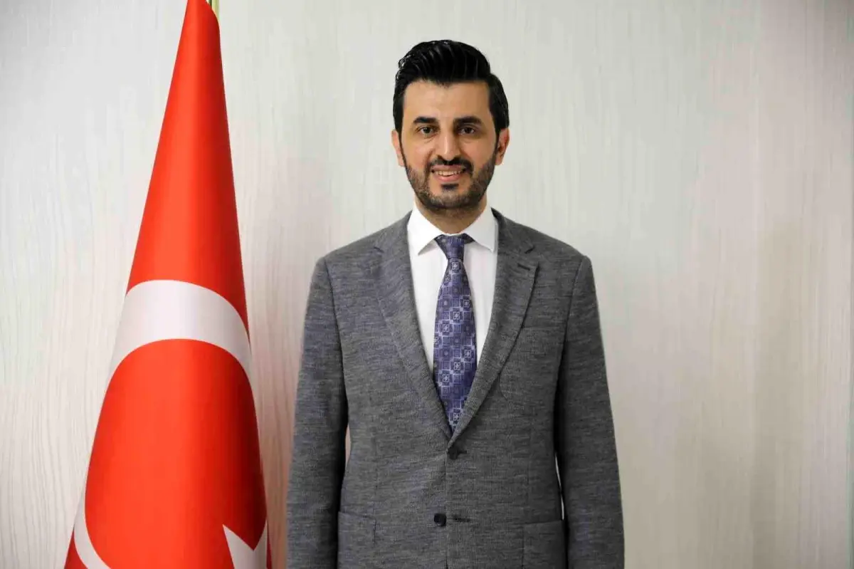 Acar'dan 25 Aralık mesajı