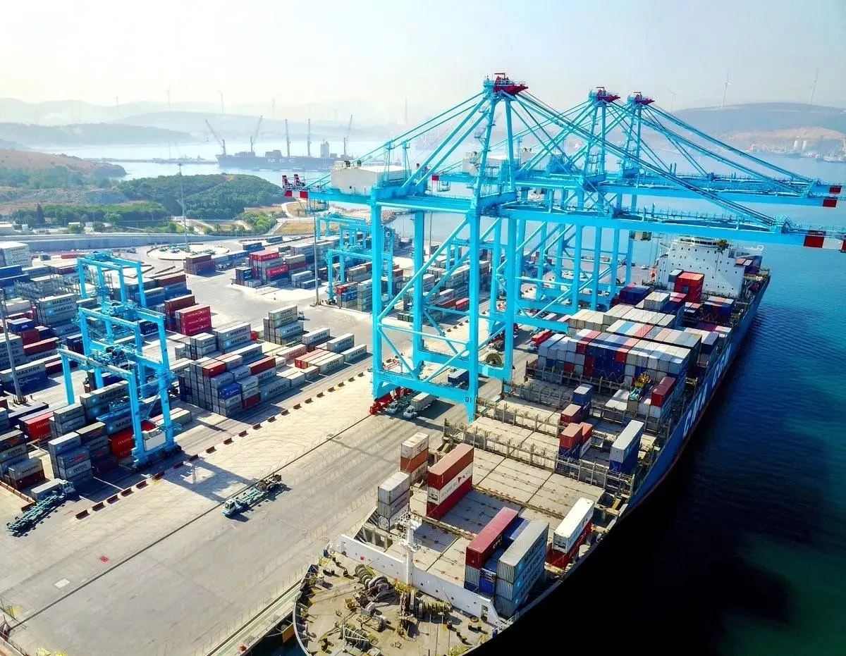 Aliağa, ihracatta Türkiye'nin ikinci büyük gümrüğü oldu
