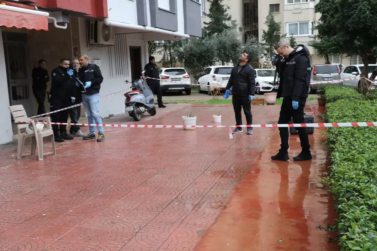 Anne ve oğlu bir gün arayla aynı balkondan düşüp öldüler