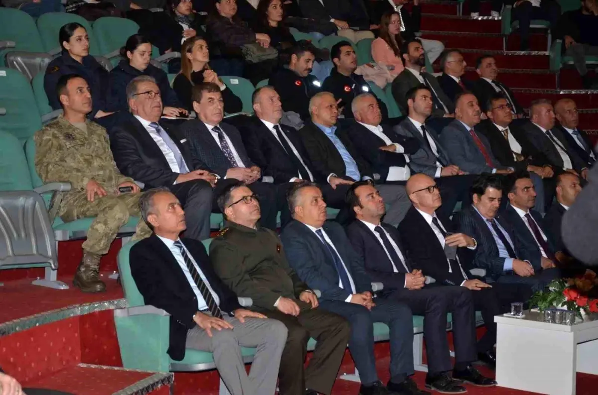 Aydın'da Bağımlılıkla Mücadele Paneli düzenlendi