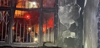 Feke'de yangın çıkan evdeki 1 kişi yaralandı