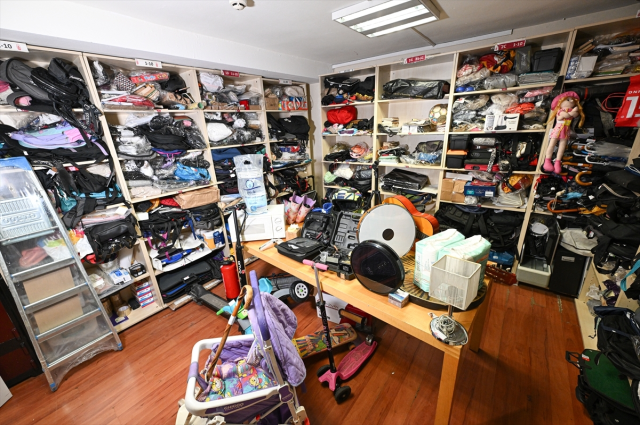 There is everything among the forgotten items in IETT vehicles