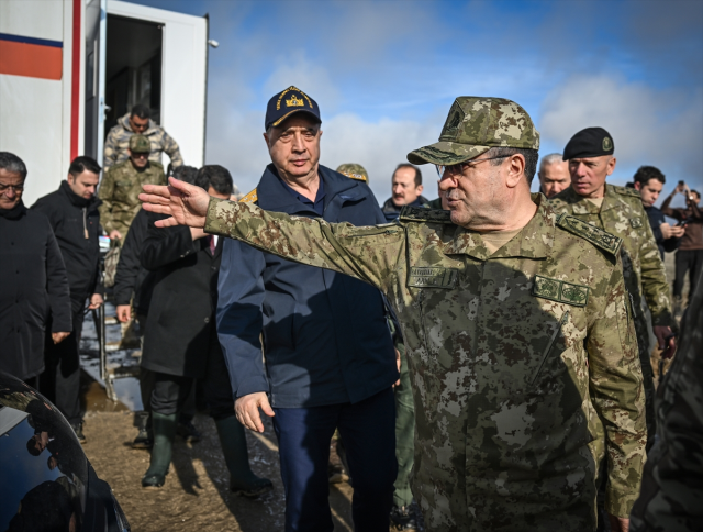 iste ankara da dusen jetin pilotu ile kule 19388166 3197 m