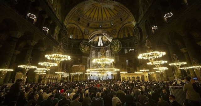 Kandil ne zaman, hangi gün? Regaip Kandili ne zaman? Üç ayların ilk kandili ne zaman?