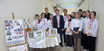 Karamürsel'de ortaokul öğrencilerine mesleki eğitim tanıtıldı