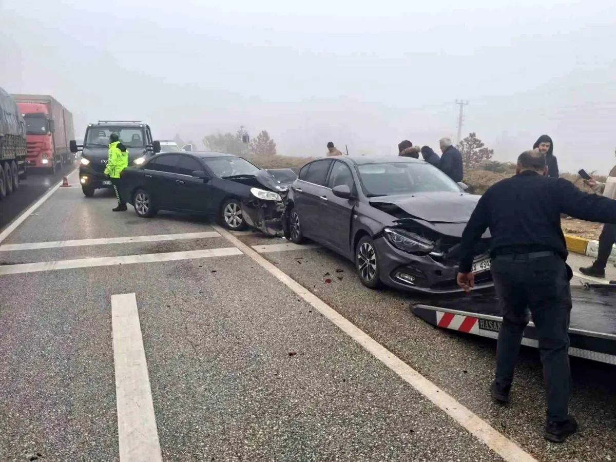Kulu'da yoğun sis ulaşımı olumsuz etkiledi