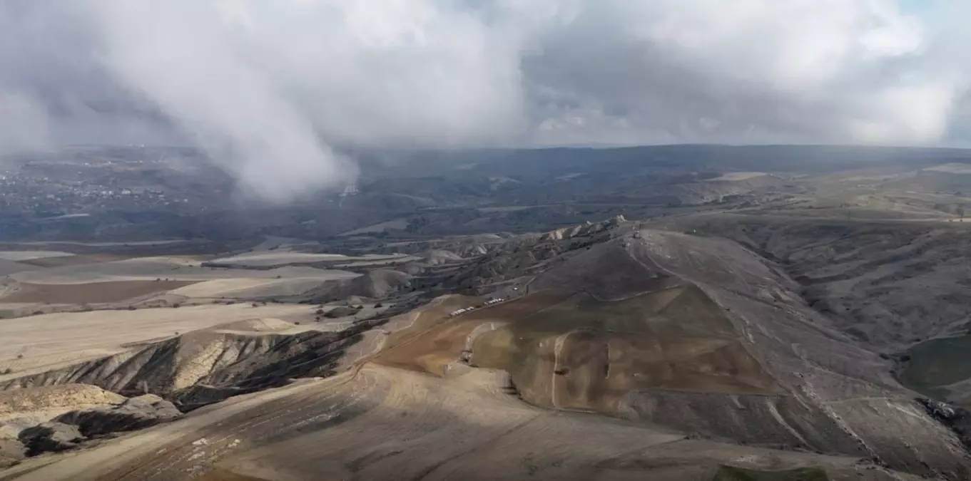 Libya'dan Gelen Heyetin Uçağının Enkaz Alanı Dron ile Görüntülendi