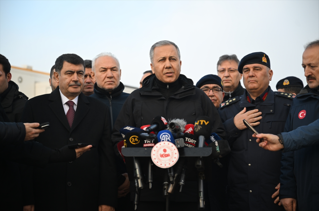 Libya askeri heyetini taşıyan uçağın kara kutusuna ulaşıldı