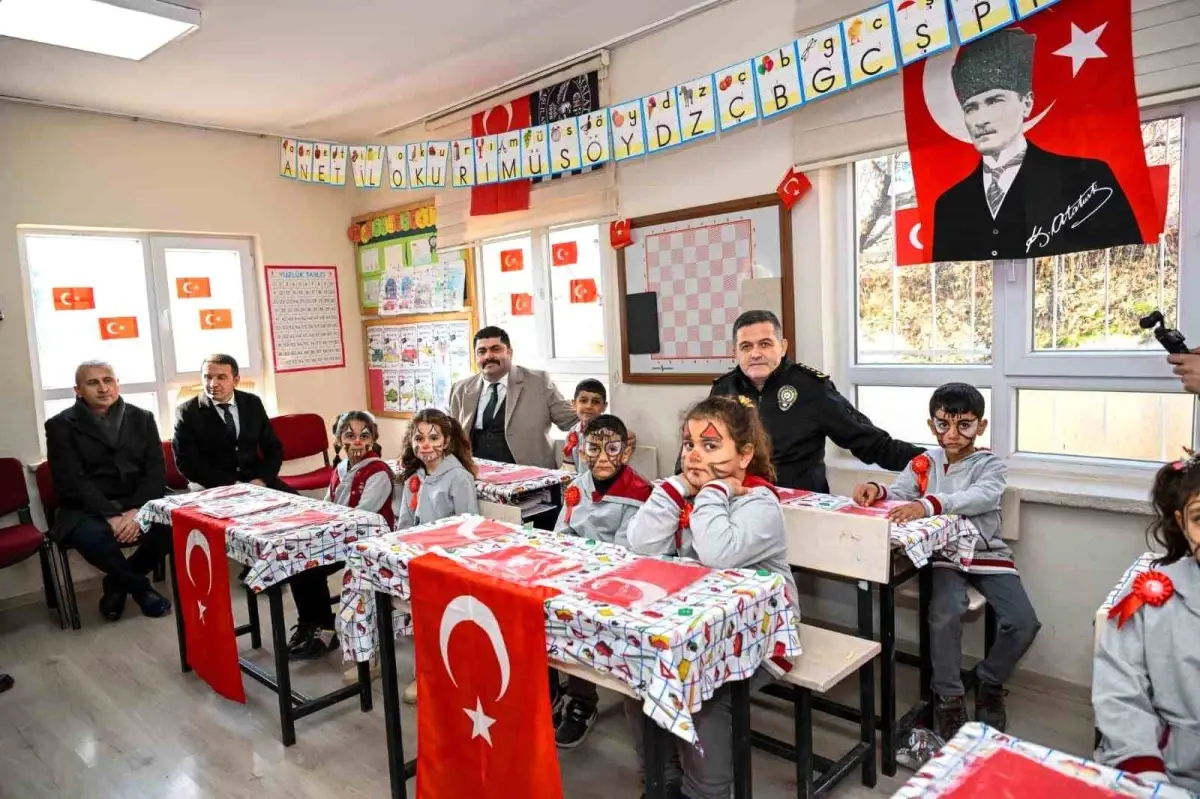 Malatya Emniyeti minik kalplere dokundu