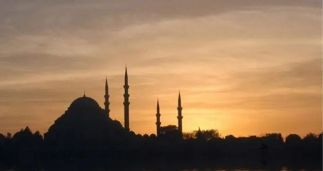 Regaip Kandili orucu ne zaman, hangi gün tutulur, kaç gün tutulur? Regaip Kandili orucuna nasıl niyet edilir, fazileti nedir?