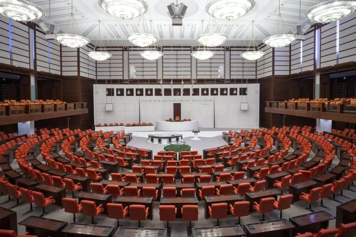 TBMM'de taciz skandalında istenen cezalar belli oldu