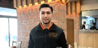 Yabancı turist, garsona verdiği 50 avro bahşişi bir gün sonra geri istedi