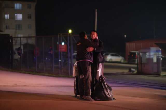 11 inci yargi paketi sonrasi cezaevleri onunde 19392593 3116 m