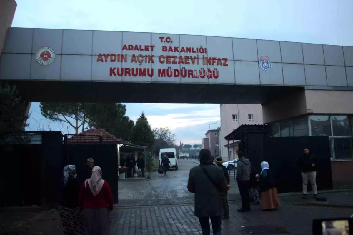 Aydın Açık Cezaevi'nde tahliye heyecanı: Yaklaşık 300 hükümlü serbest kalıyor