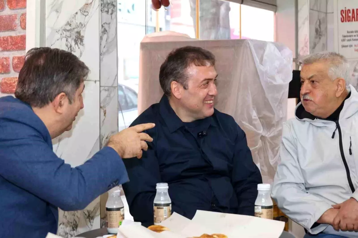 Bilecik Valisi Faik Oktay Sözer bu ilginç hikayeyi gülerek dinledi