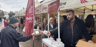 Edirne'de Regaip Kandili dolayısıyla vatandaşlara kandil simidi ikram edildi