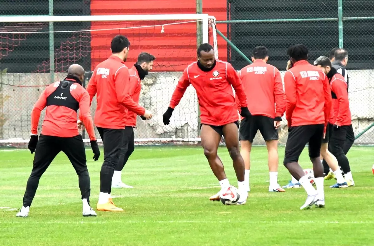 Hüseyin Eroğlu: "Şu anki çıkışımızı son maçta da devam ettirmek istiyoruz"