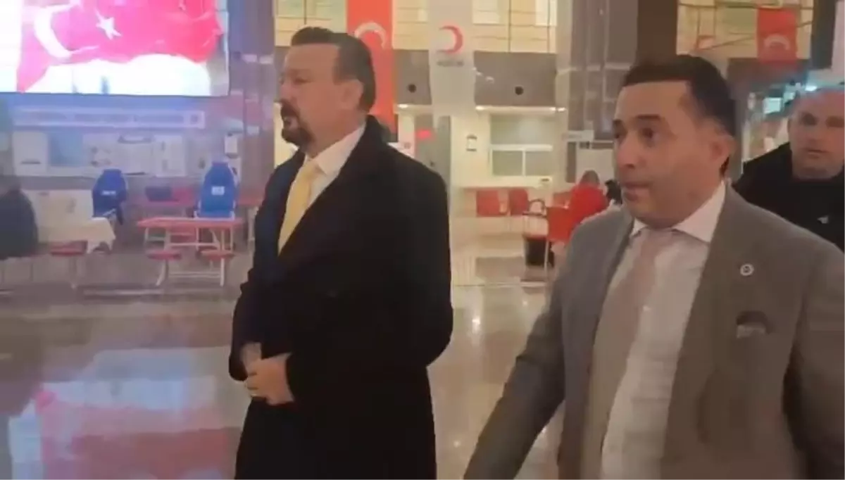 Ertan Torunoğulları Saran'a destek için adliyeye geldi