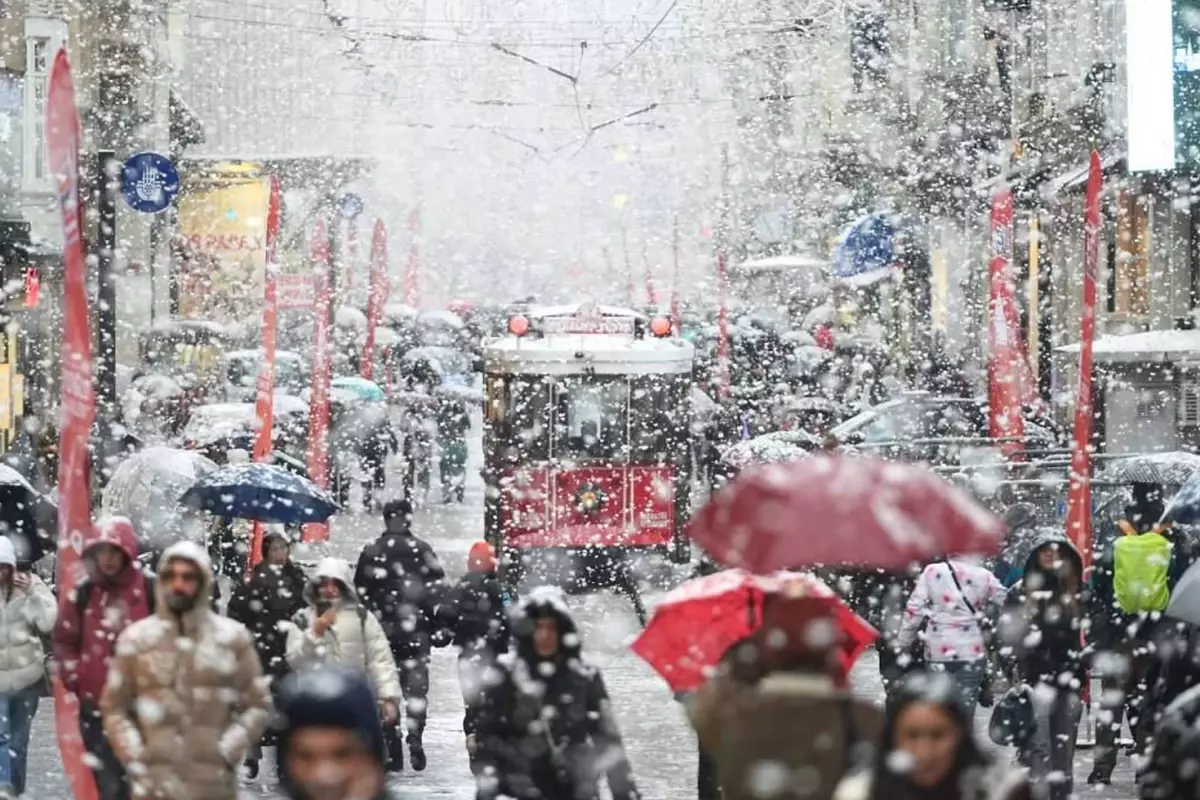 İstanbul Valiliği’nden kar uyarısı