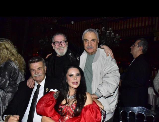 Sinema Güzeli 2025 Cahide Palazzo'da sanat ve ışıltıyla unutulmaz bir gece yaşattı