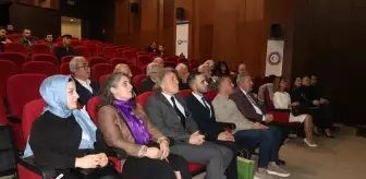 Trabzon'da 'Kıbrıs: Ortadoğu'nun Nabzını Tutan Ada' konferansı yapıldı