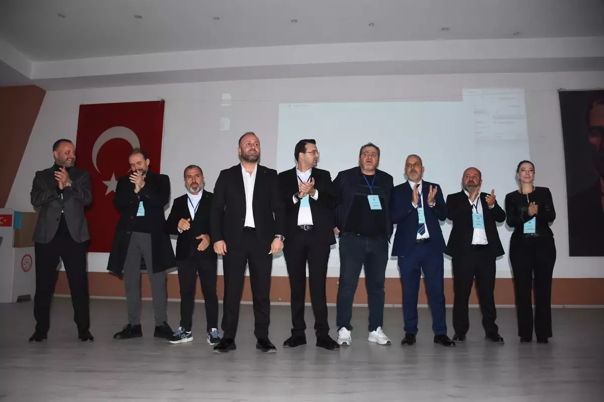 Altay'da başkan adayı çekildi, yönetim devam ediyor