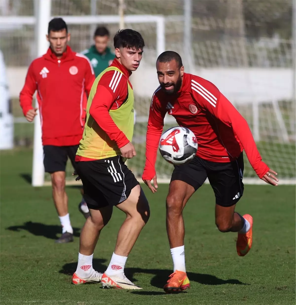 Antalyaspor'da 6 gün izin