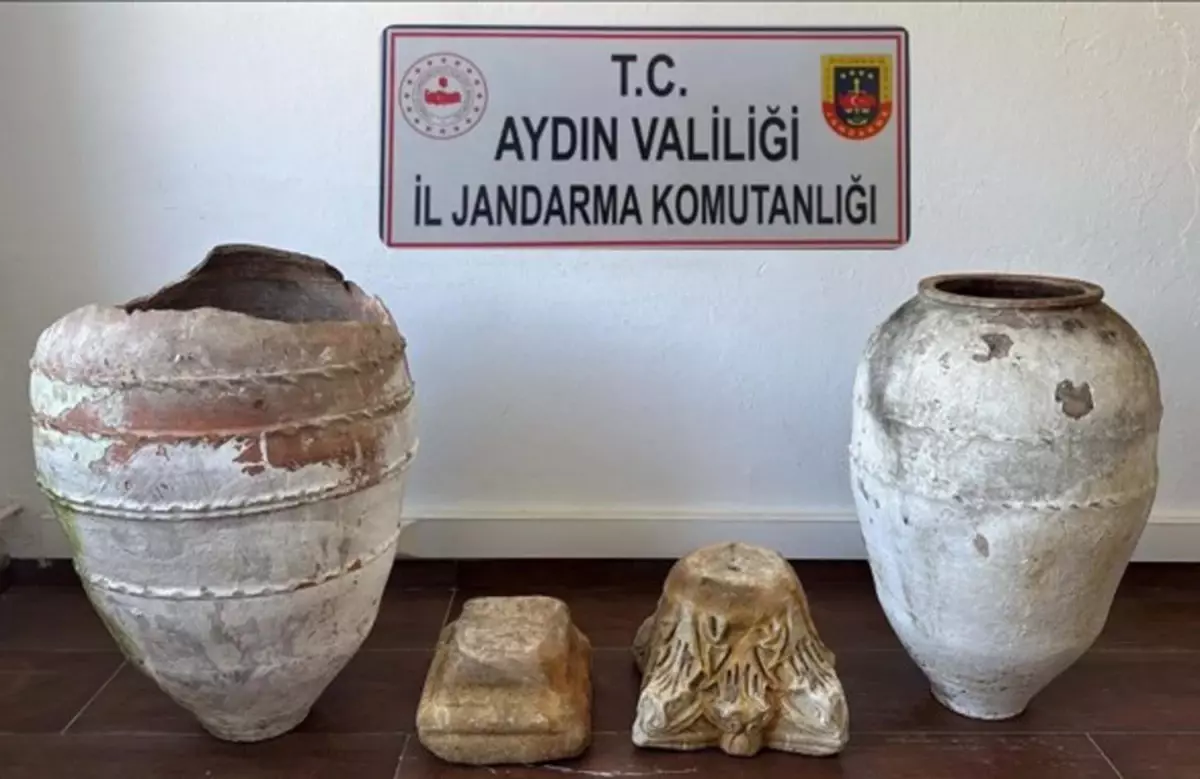 Söke'de tarihi eser operasyonu: Roma ve Neolitik döneme ait eserler ele geçirildi