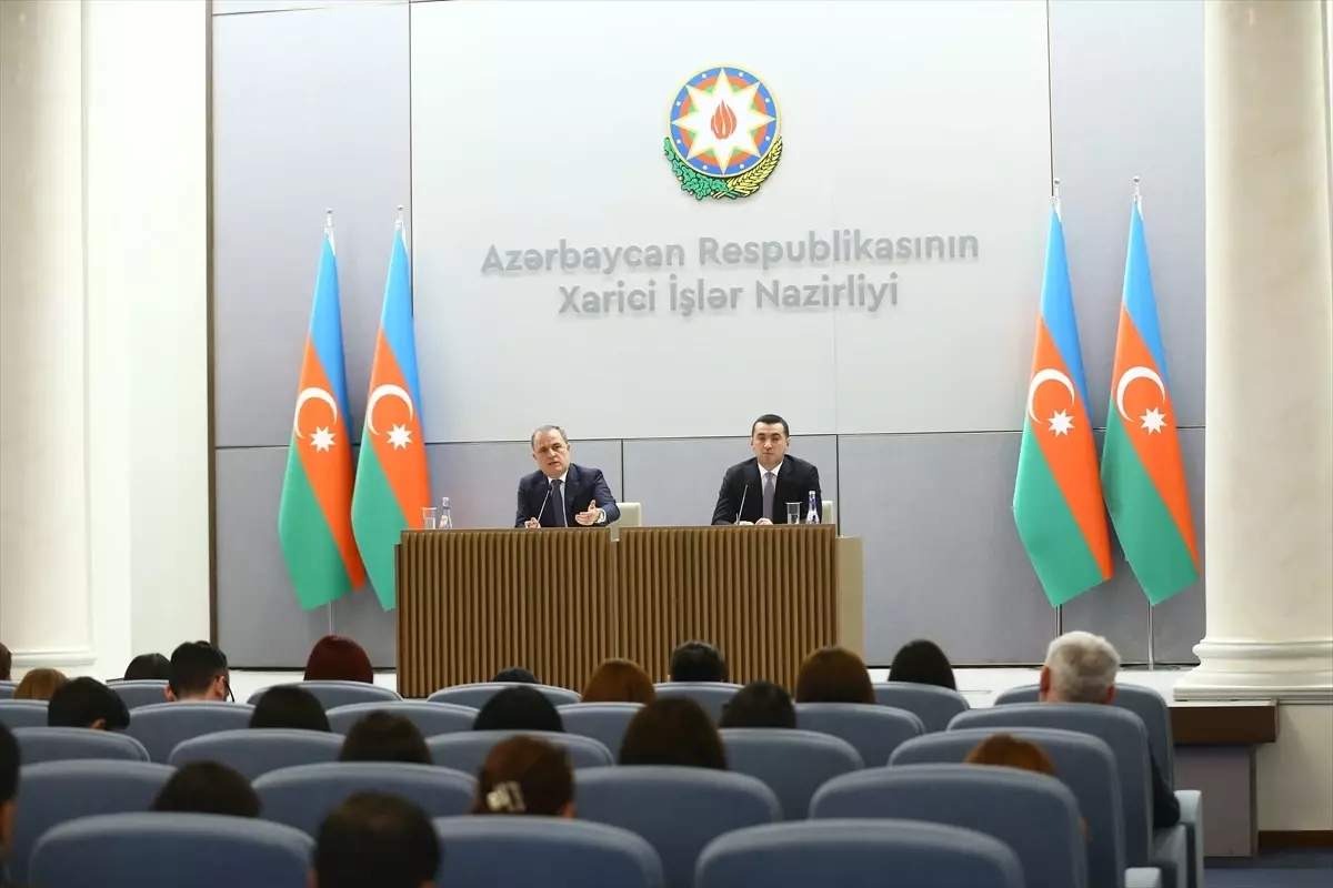 Azerbaycan Dışişleri Bakanı Bayramov, yıllık basın toplantısında konuştu Açıklaması