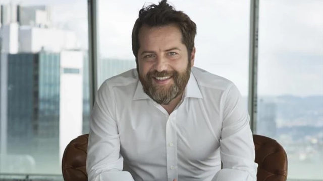 Who is Erden Timur, detained in the betting operation?