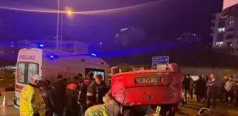 Bartın'da polisin 'dur' ihtarına uymayan sürücü kaza yaptı, 3 kişi yaralandı