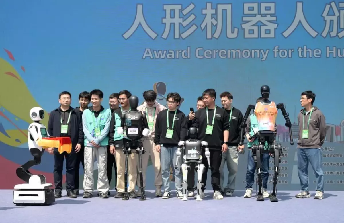 Beijing E-Town İnsansı Robot Yarı Maratonu Nisan 2026'da Yapılacak
