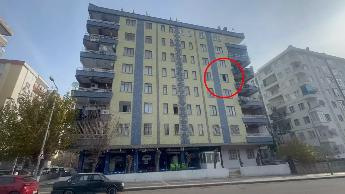 Diyarbakır'da Psikolojik Sorunları Olan Anne, 3 Aylık Bebeğini Pencereden Atarak Öldürdü