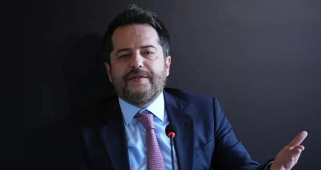 Erden Timur kimdir, gözaltına mı alındı? Erden Timur neden gözaltına alındı?