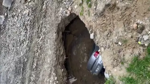 esenyurt ta park halindeyken arazide olusan g 3 19394103 o