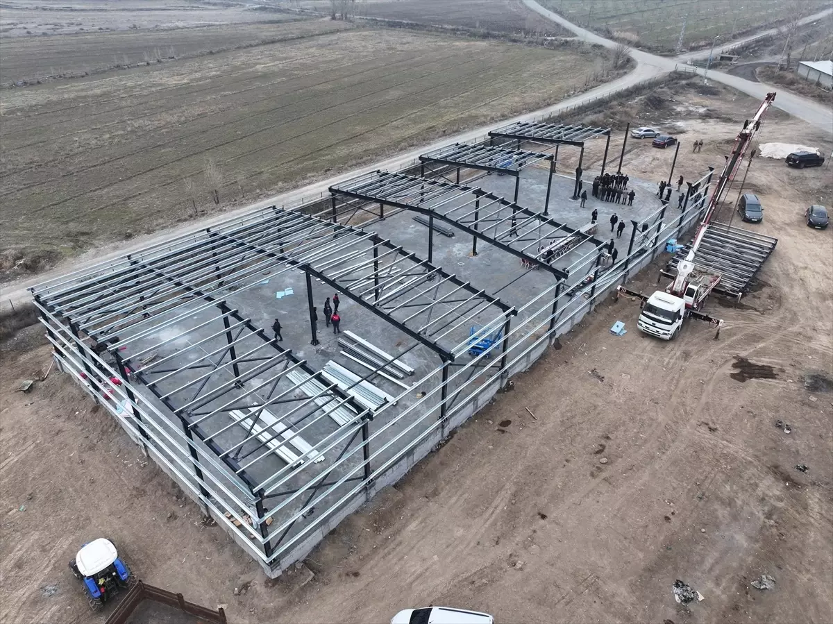 Iğdır'da üretilen meyve ve sebzelerin ömrü soğuk hava deposuyla uzayacak