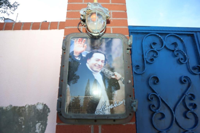 kayahan in gonul kosku satisa cikarildi 19394992 2610 m