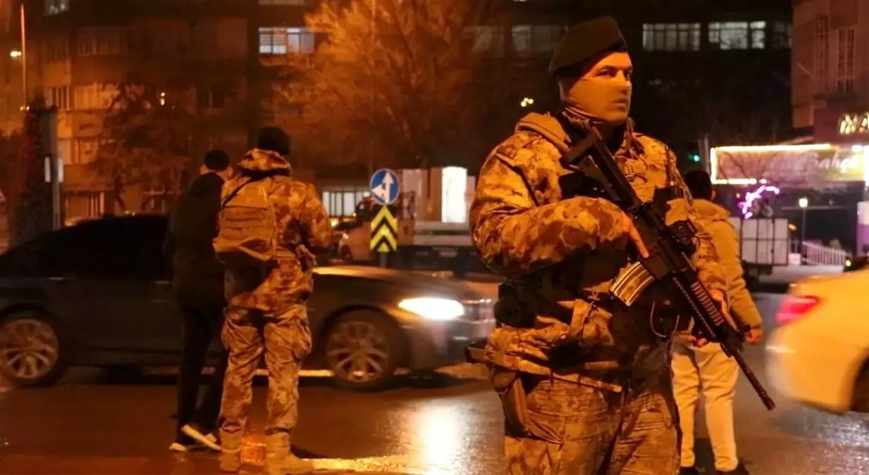 Kayseri emniyetinden yılbaşı öncesi sıkı denetim: Bin 16 şahıs sorgulandı