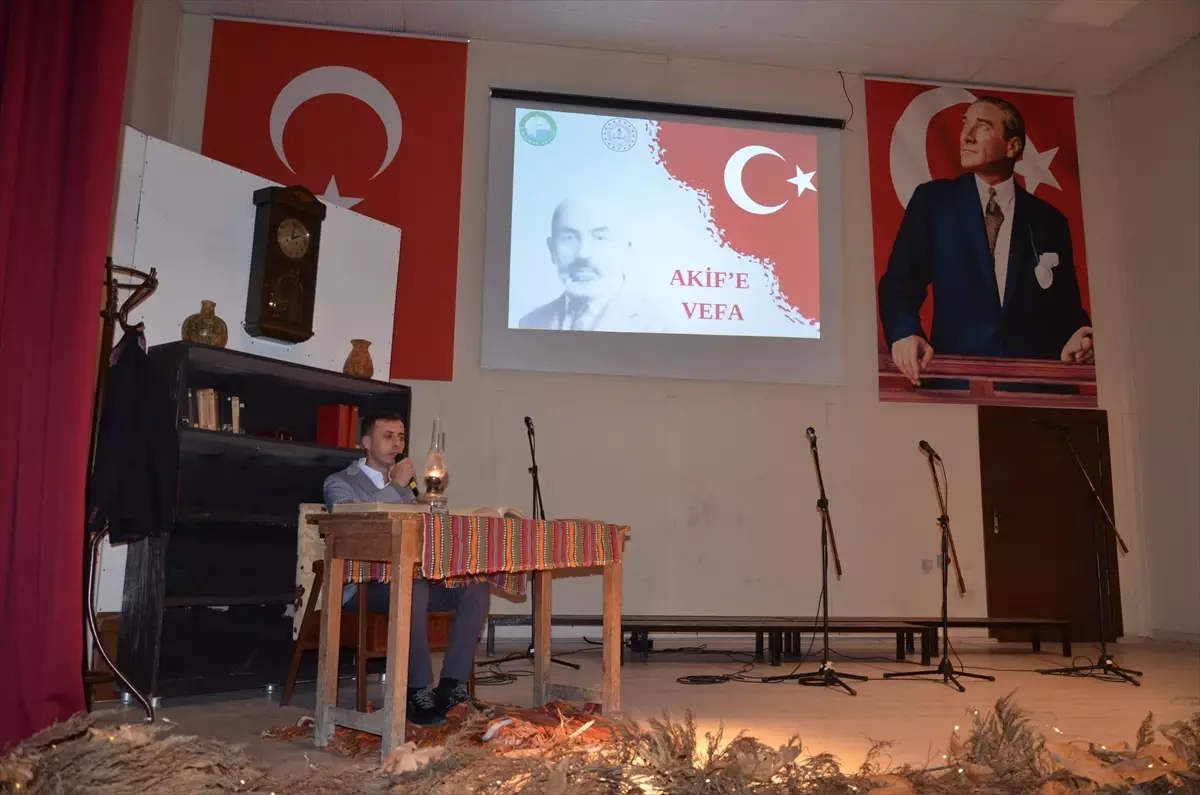 Milli şair Mehmet Akif Ersoy Sinop'ta anıldı