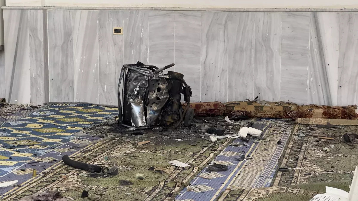 Suriye'de bir camide patlama: 3 ölü