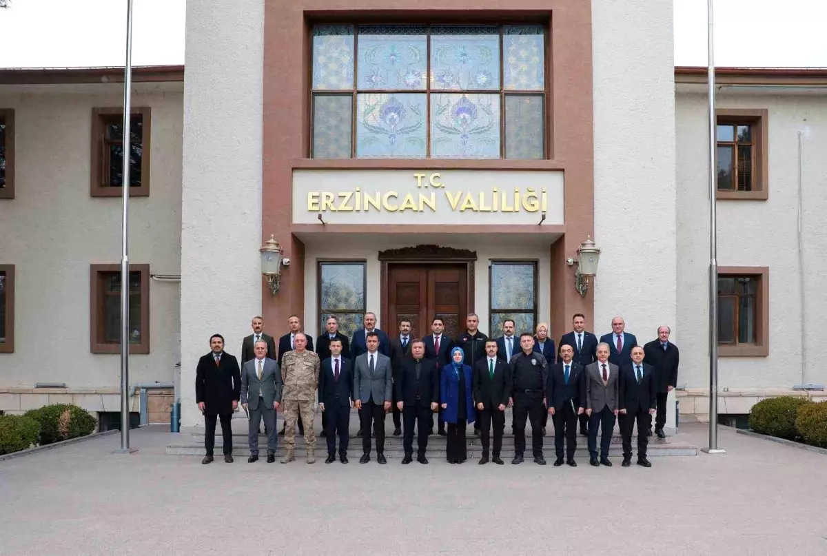 Vali Aydoğdu başkanlığında 29. Birim Amirleri Toplantısı yapıldı