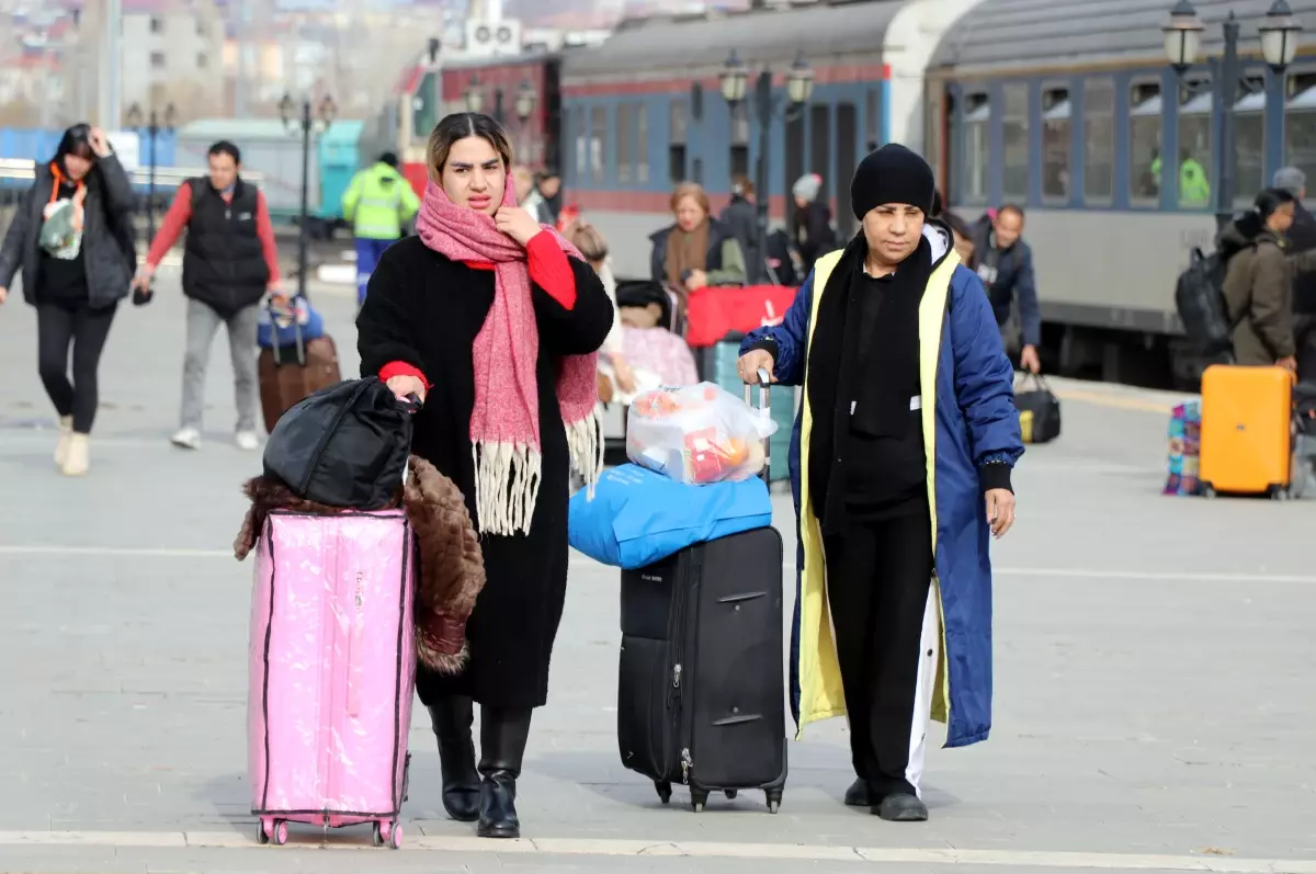 Van'a yılbaşı için İranlı akını