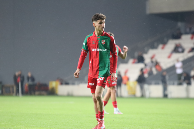 18 yasindaki adem yesilyurt yetenegiyle avrupa 19398478 923 m