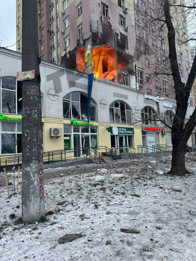 30 thousand dollar nightmare! 500 shots were fired at the country's capital, flames are rising from every point