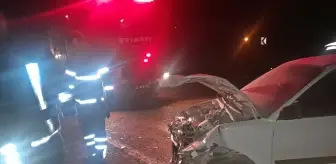 Adıyaman'da 2 otomobilin çarpıştığı kazada 3 kişi yaralandı