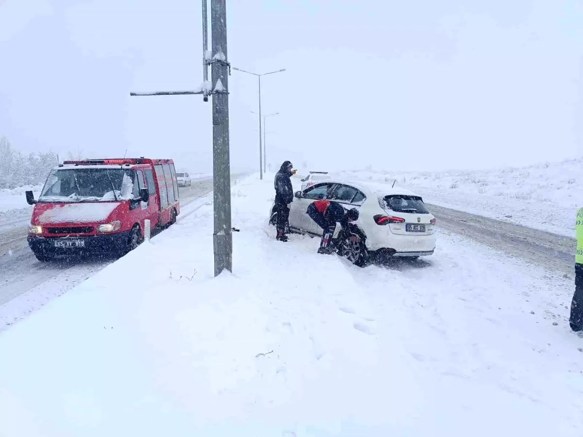 Erciş'te trafik kaza: 1 yaralı