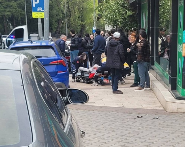 eski esinin sokakta bogazini cani mahkemede o 19396621 5013 m