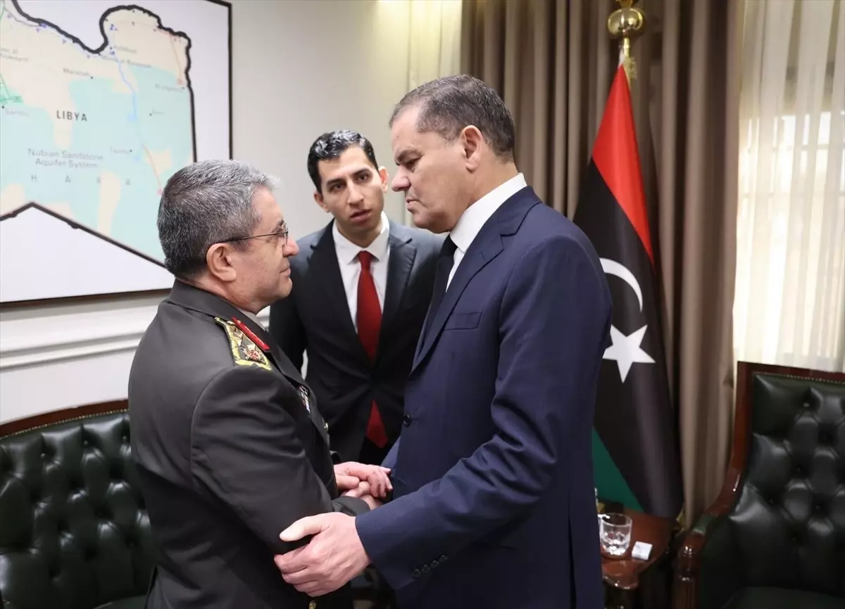 Genelkurmay Başkanı Bayraktaroğlu, Libya Başbakanı Dibeybe ile görüştü