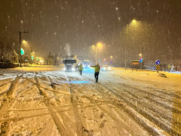 icisleri bakanligi ndan kuvvetli kar yagisi 19398685 478 m